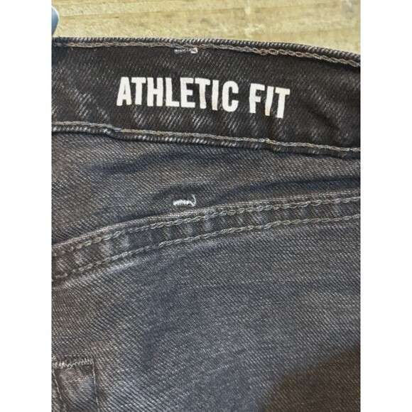 Wrangler Rugged Wear Men’s Work Jeans Size 34x30 Black Denim Regular Fit Strght - Picture 6 of 7